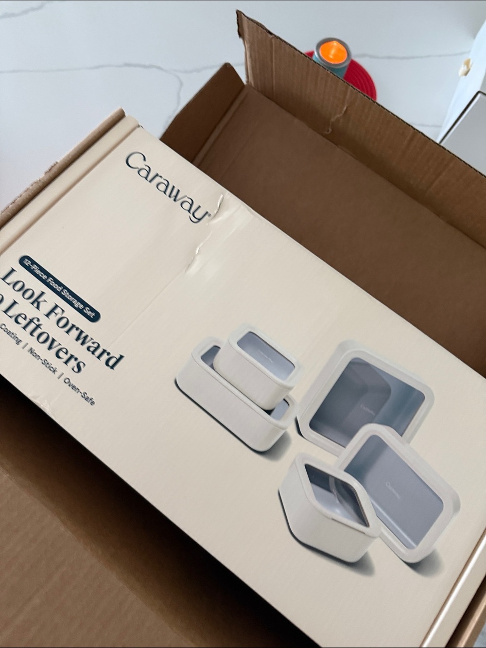 Nib Caraway Food Storage Set in Cream
13 pc set glass storage set $310 cream new
